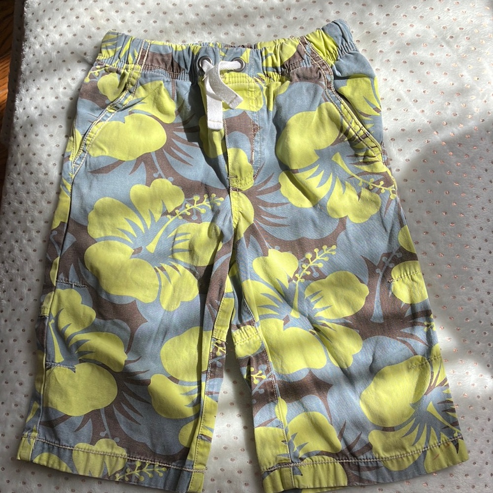 Mini Boden boys shorts